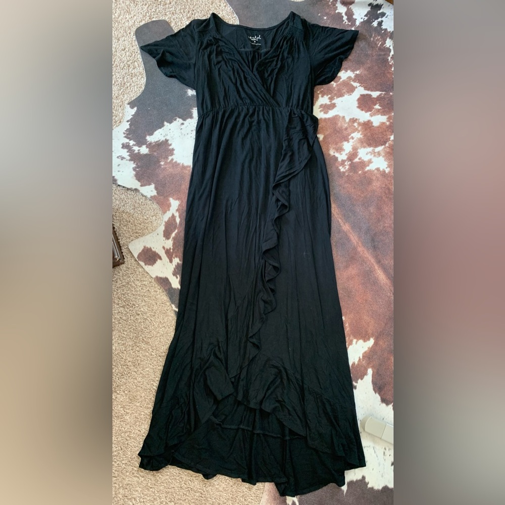 Elegant Black Women's Maxi